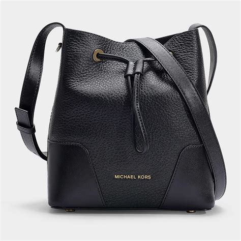 michael kors cary bucket shoulder bag|MICHAEL Michael Kors Cary bucket bag .